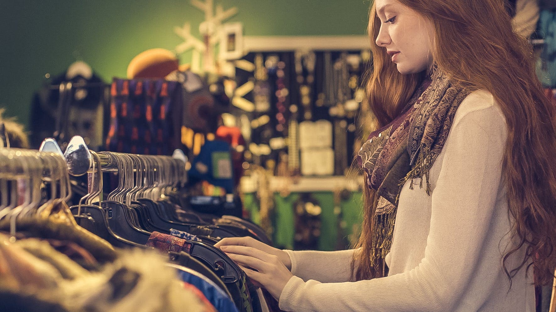 Can secondhand clothing still be toxic?